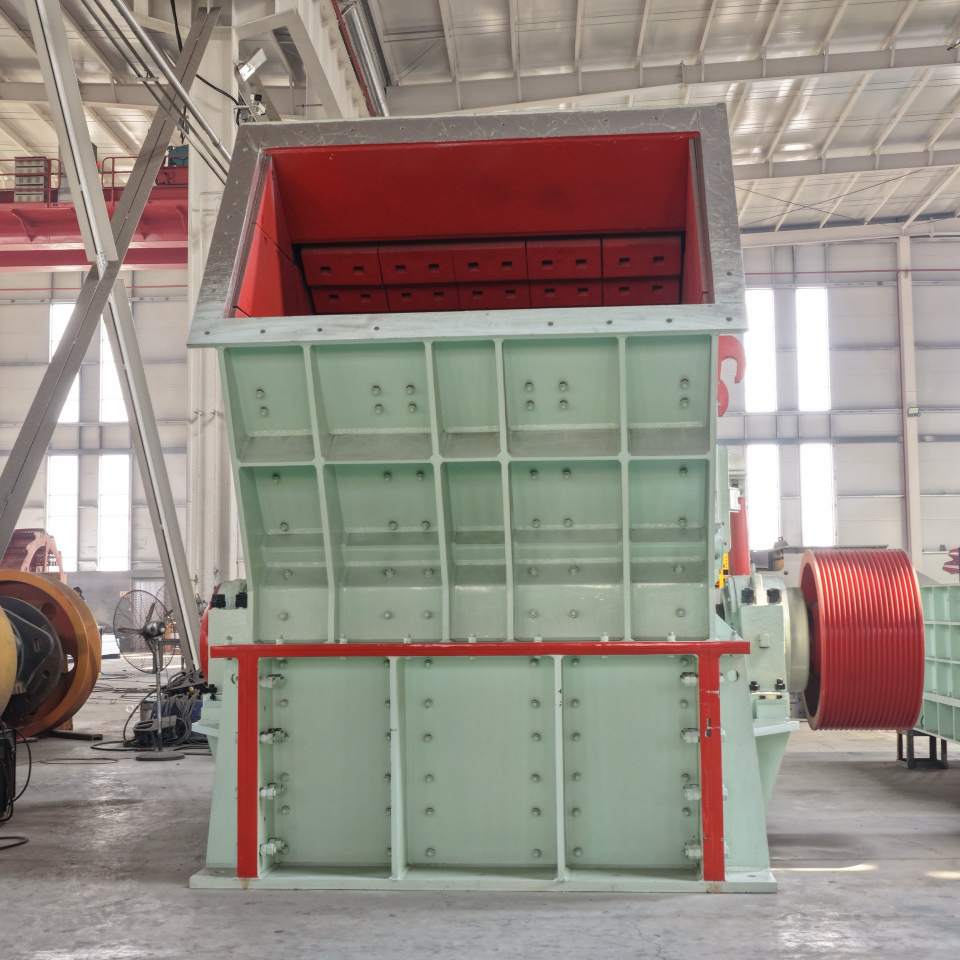 WSHT Heavy Impact Crusher Stone Medium Crushing & Shaping Machine Limestone Construction Waste Impact Crushing Equipment