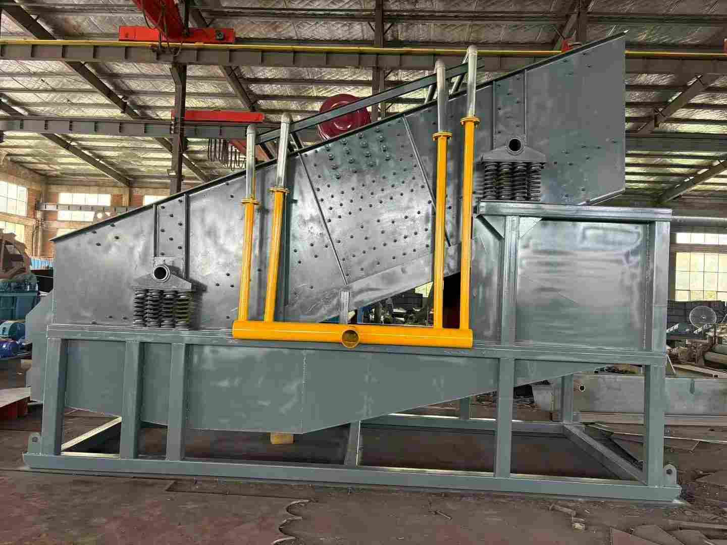 WSHT Vibrating Gold Panning Machine High Frequency Placer Gold Fine Separation Equipment