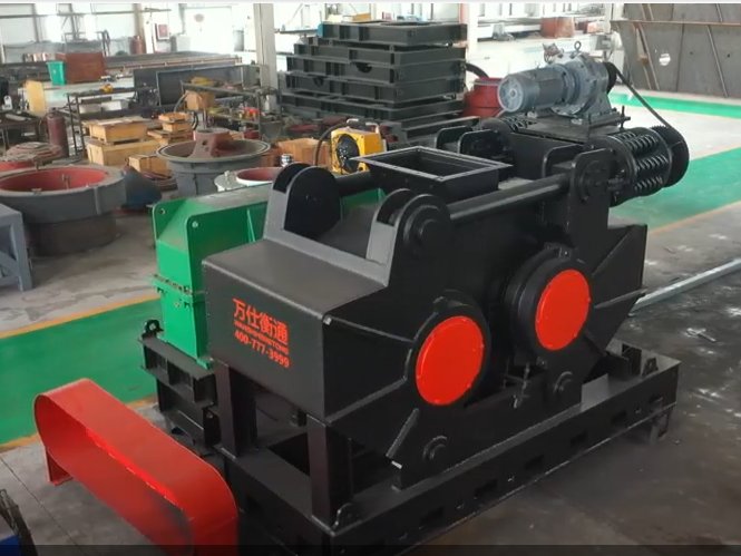 WSHT Double Roller Sand Making Machine Two Roll Extrusion Stone Crusher for Fine Sand Production